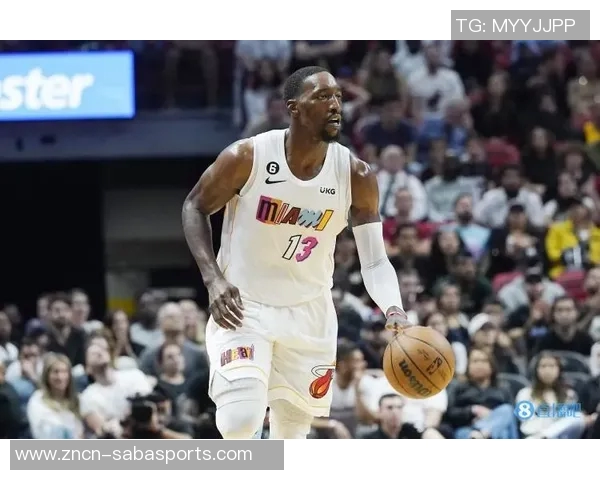 阿德巴约全场最高31分展现实力正负值唯一为正助球队赢得胜利